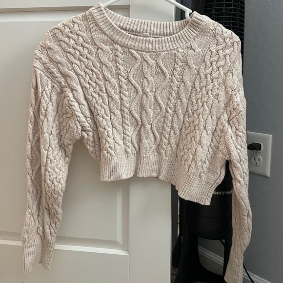 Extra Small Cream Garage Cropped Sweater - Picture 1 of 3